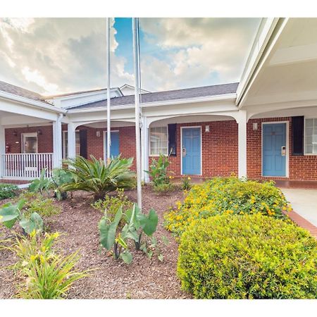 Winton Inn & Suites Barnwell ภายนอก รูปภาพ