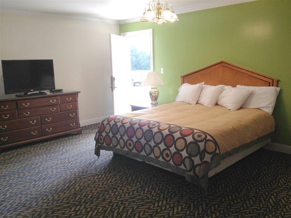 Winton Inn & Suites Barnwell ภายนอก รูปภาพ