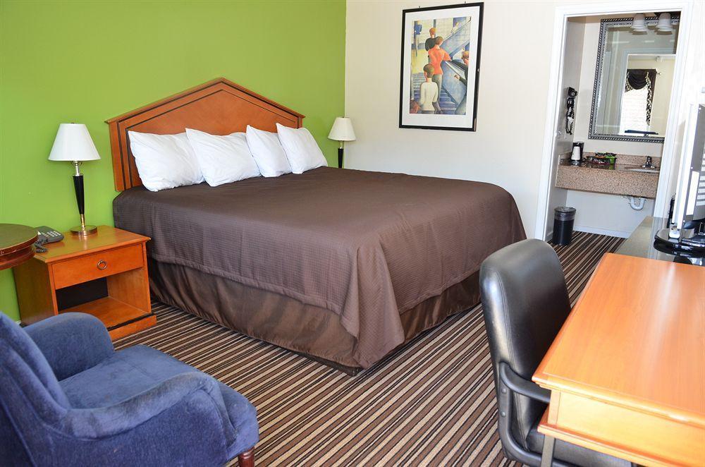 Winton Inn & Suites Barnwell ภายนอก รูปภาพ