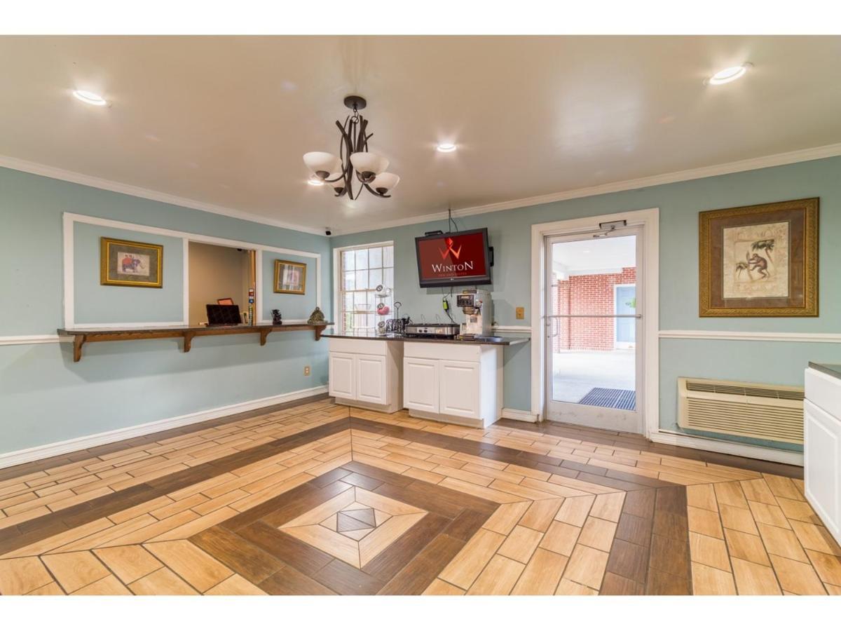 Winton Inn & Suites Barnwell ภายนอก รูปภาพ